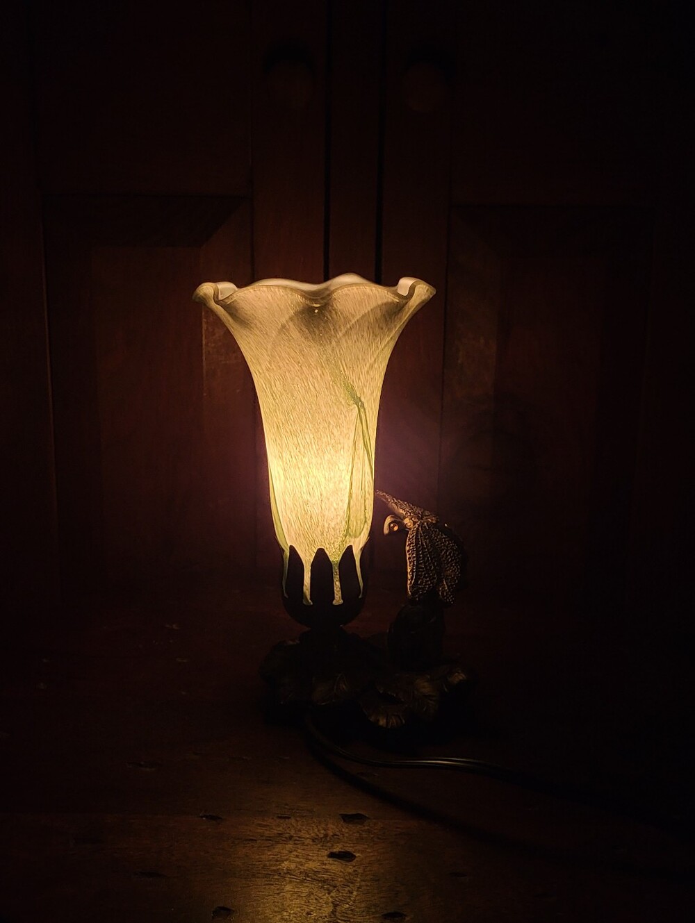 Dale Tiffany Dragonfly Table Lamp - Picture 9 of 14